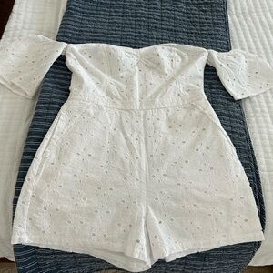 Guess White Off-Shoulder Romper